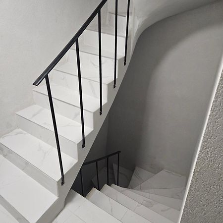 T2 Chaleureux, Calme Et Entierement Renove. Apartman Béziers Kültér fotó