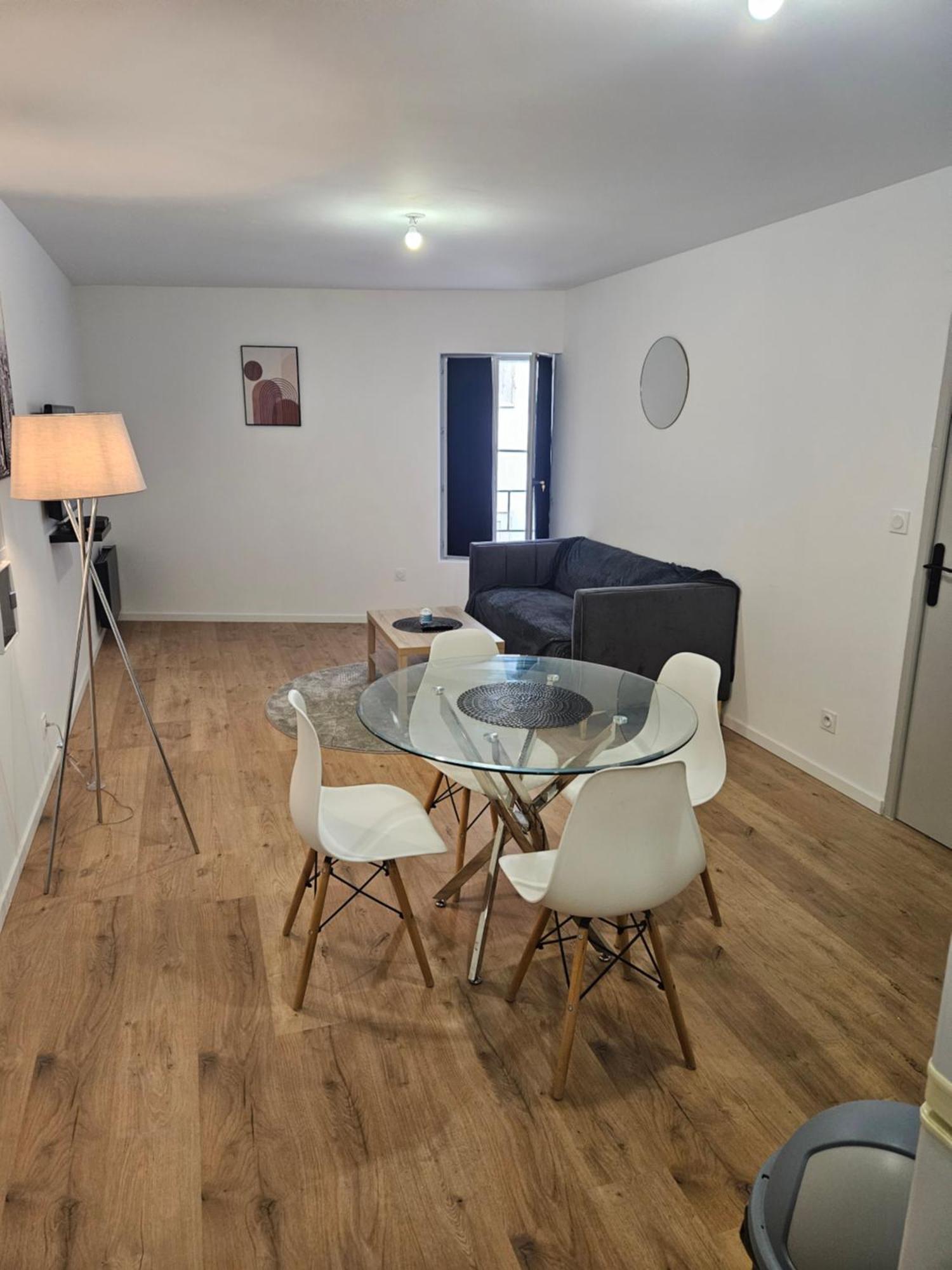 T2 Chaleureux, Calme Et Entierement Renove. Apartman Béziers Kültér fotó